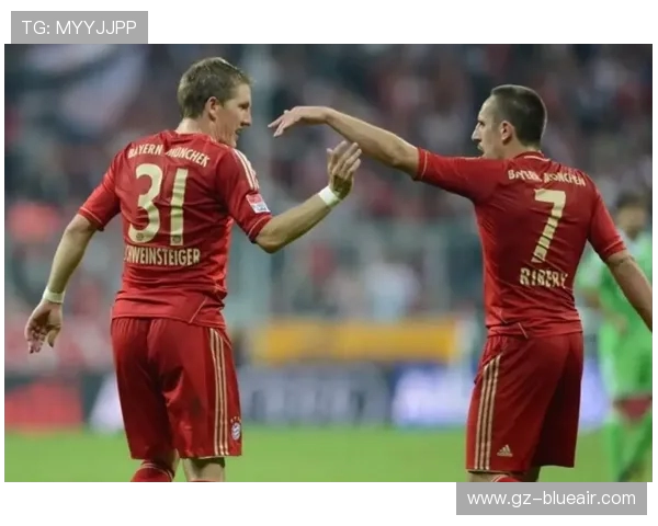 鲁梅尼格称穆勒若愿回归担任领导角色 将为拜仁带来巨大收获 - 副本 鲁梅尼格称穆勒若愿回归担任领导角色 将为拜仁带来巨大收获 - 副本